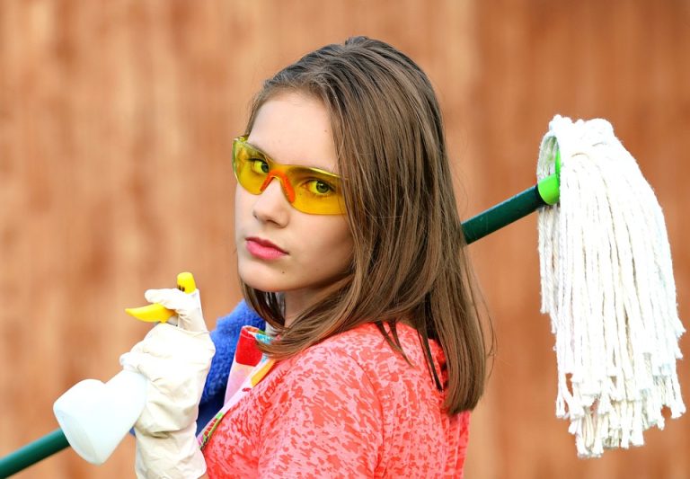 Vijf handige tips om een vervuilde woning weer schoon te krijgen